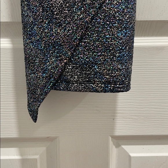 Dress - Picture 4 of 6